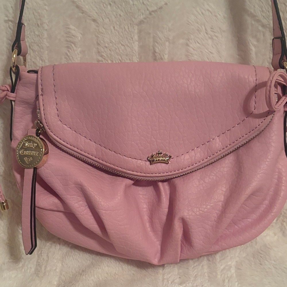 Juicy Couture Pastel Pink Pebbled Crossbody Bag with Gold Accents